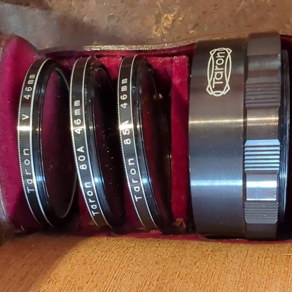 Taron 46 mm lenses, UV, 85A, 80A - Picture 6 of 6